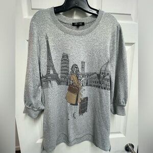 Love + Lace Gray Sweater with Travel Graphic sz L